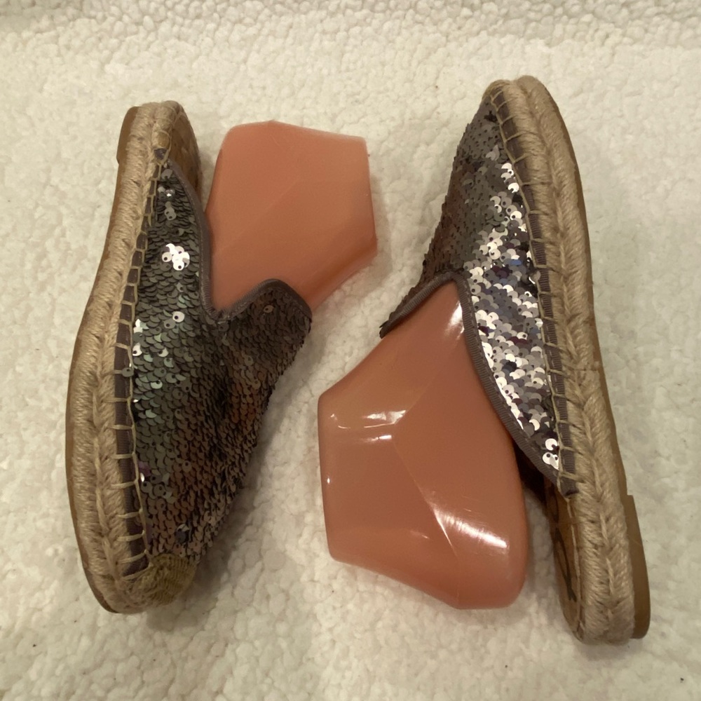 Sam Edelman Kerry Pewter Silver Sequins Espadrilles Slip-on Mules Shoes Sz 8 EUC - Picture 7 of 9